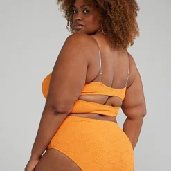 Fashion To Figure Textured Seashell Pattern Bikini Top