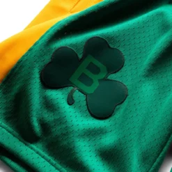 Mitchell & Ness X BODEGA WORLDWIDE RESPECT CELTICS SHORT -Pleasures SHOP Mitchell NessMYTOWNSBODEGAFASHIONSHORTCELTICSGREENXSSHORSH21076 BCEGREN 4