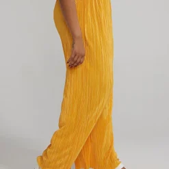 Fashion To Figure Wide Leg Plisse Pants -Pleasures SHOP handle f02d2b92 7c89 49a3 9108 63993f3fbd8c