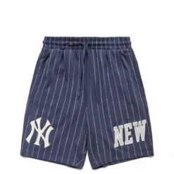 NEW ERA CITY ARCH SHORTS YANKEES