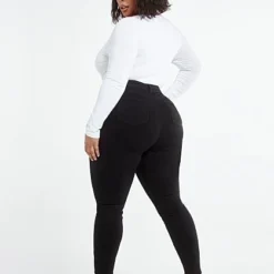 Fashion To Figure Black High Rise Zip Front Skinny Jeans