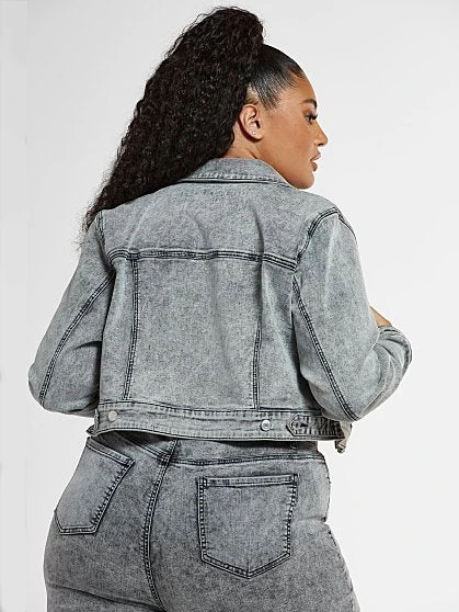 Fashion To Figure Alexis Cropped Denim Jacket With Zipper Detail 4 Fashion To Figure Alexis Cropped Denim Jacket With Zipper Detail - Image 4