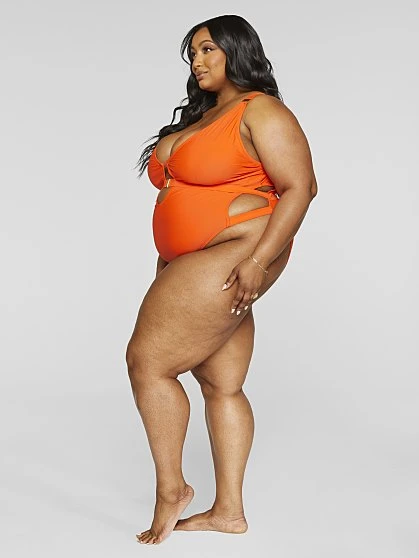 Fashion To Figure Savannah V-neck Monokini Swimsuit 2 Fashion To Figure Savannah V-neck Monokini Swimsuit - Image 2