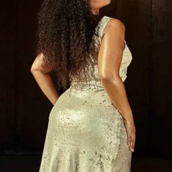 Fashion To Figure Lola Sequin Skirt 7 Fashion To Figure Lola Sequin Skirt -Pleasures SHOP x 39dd754a b37e 426e 87ca bddba9910e39