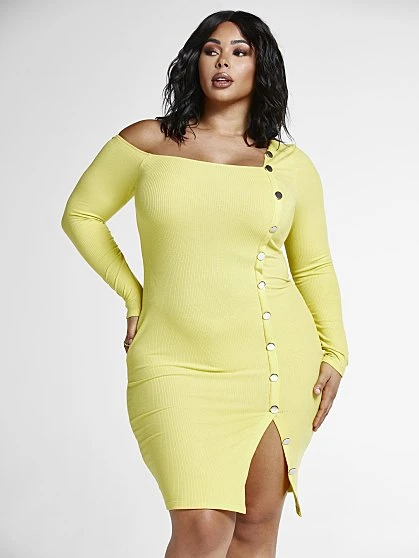 Fashion To Figure Georgia Knit Bodycon Dress With Button Detail 5 Fashion To Figure Georgia Knit Bodycon Dress With Button Detail - Image 5