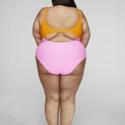 Fashion To Figure Lenora Colorblock One-Piece Swimsuit -Pleasures SHOP x 4d954092 4e8d 4808 8707 c566bc16156d