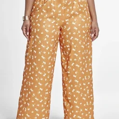 Fashion To Figure Jamie Daisy Print Wide Leg Pants -Pleasures SHOP x 5eb365fd 3fef 47d4 a208 b89a0ee63957