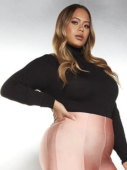 Fashion To Figure Maame Turtleneck Sweater - Garnerstyle X FTF 7 Fashion To Figure Maame Turtleneck Sweater - Garnerstyle X FTF - Image 7