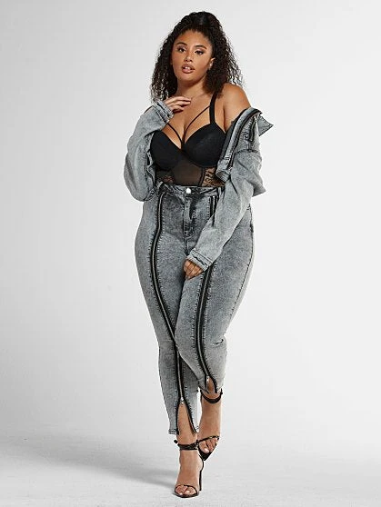 Fashion To Figure Alexis Cropped Denim Jacket With Zipper Detail 3 Fashion To Figure Alexis Cropped Denim Jacket With Zipper Detail - Image 3