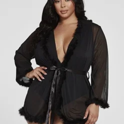 Fashion To Figure Jayla Faux Fur Trim Robe -Pleasures SHOP x 8441884f 5ed8 4f02 a497 975215c9613a