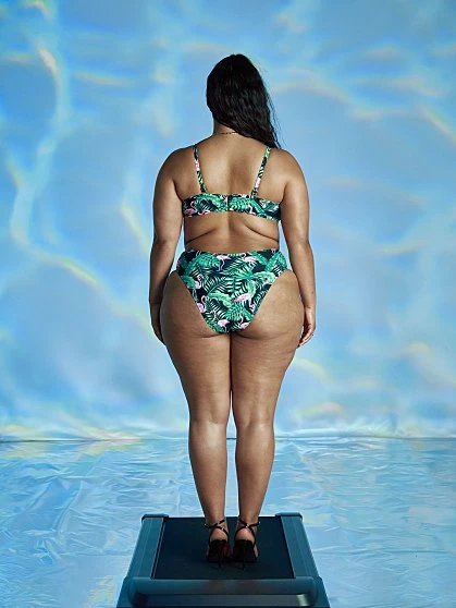 Fashion To Figure Brianna Ruched Bikini Bottom - Tabria Majors X FTF 4 Fashion To Figure Brianna Ruched Bikini Bottom - Tabria Majors X FTF - Image 4