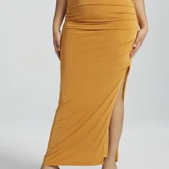 Fashion To Figure Lesedi Ruched Shimmer Skirt