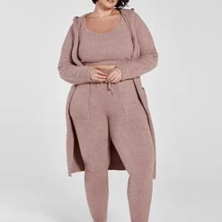 Fashion To Figure The Cuddle Tank