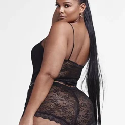 Fashion To Figure Isabella Lace Short Set -Pleasures SHOP x ba55384d 7bdb 45f3 aef0 5580ebcd6de4