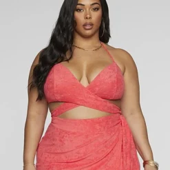 Fashion To Figure Danice Terry Cloth Crop Top 5 Fashion To Figure Danice Terry Cloth Crop Top -Pleasures SHOP x bffd054a f2e0 42d7 85a0 f10898fef2d3