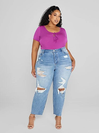 Fashion To Figure Mid Rise Relaxed Fit Crop Jeans 4 Fashion To Figure Mid Rise Relaxed Fit Crop Jeans - Image 4