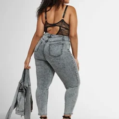 Fashion To Figure Alexis High Rise Skinny Jeans With Zipper Detail 7 Fashion To Figure Alexis High Rise Skinny Jeans With Zipper Detail -Pleasures SHOP x e7295736 cbec 4a59 89b2 5837fbea5588