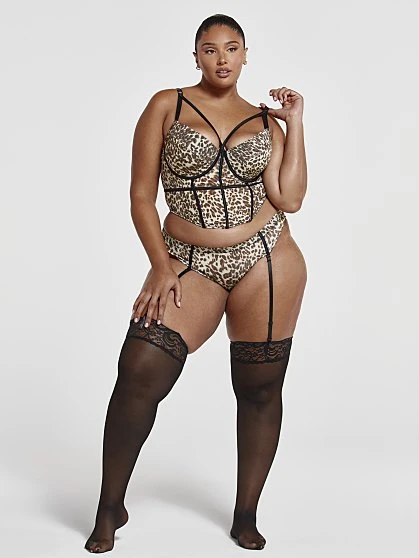 Fashion To Figure Anna Two-Piece Corset And Garter Panty Set 3 Fashion To Figure Anna Two-Piece Corset And Garter Panty Set - Image 3